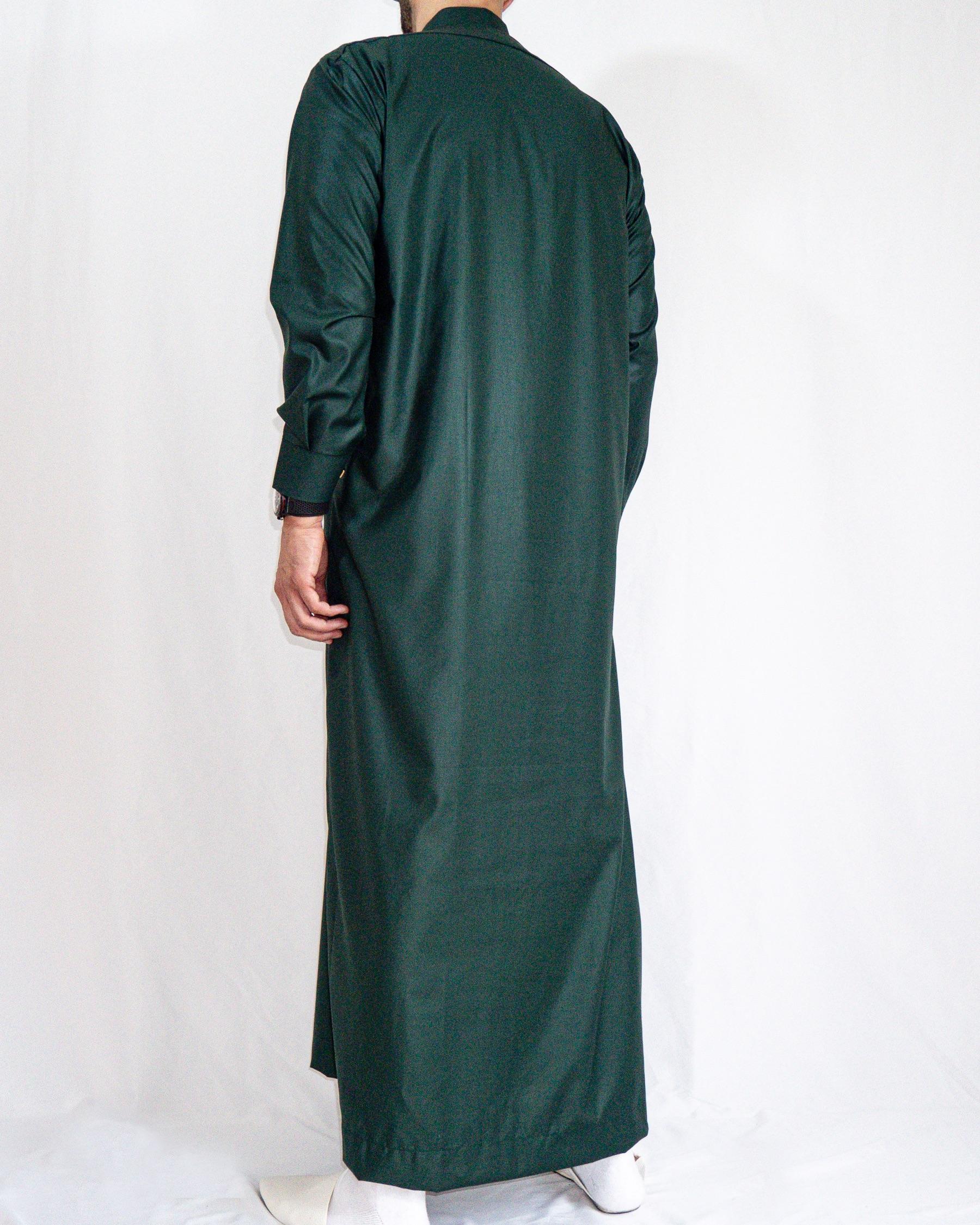Qamis Qatari