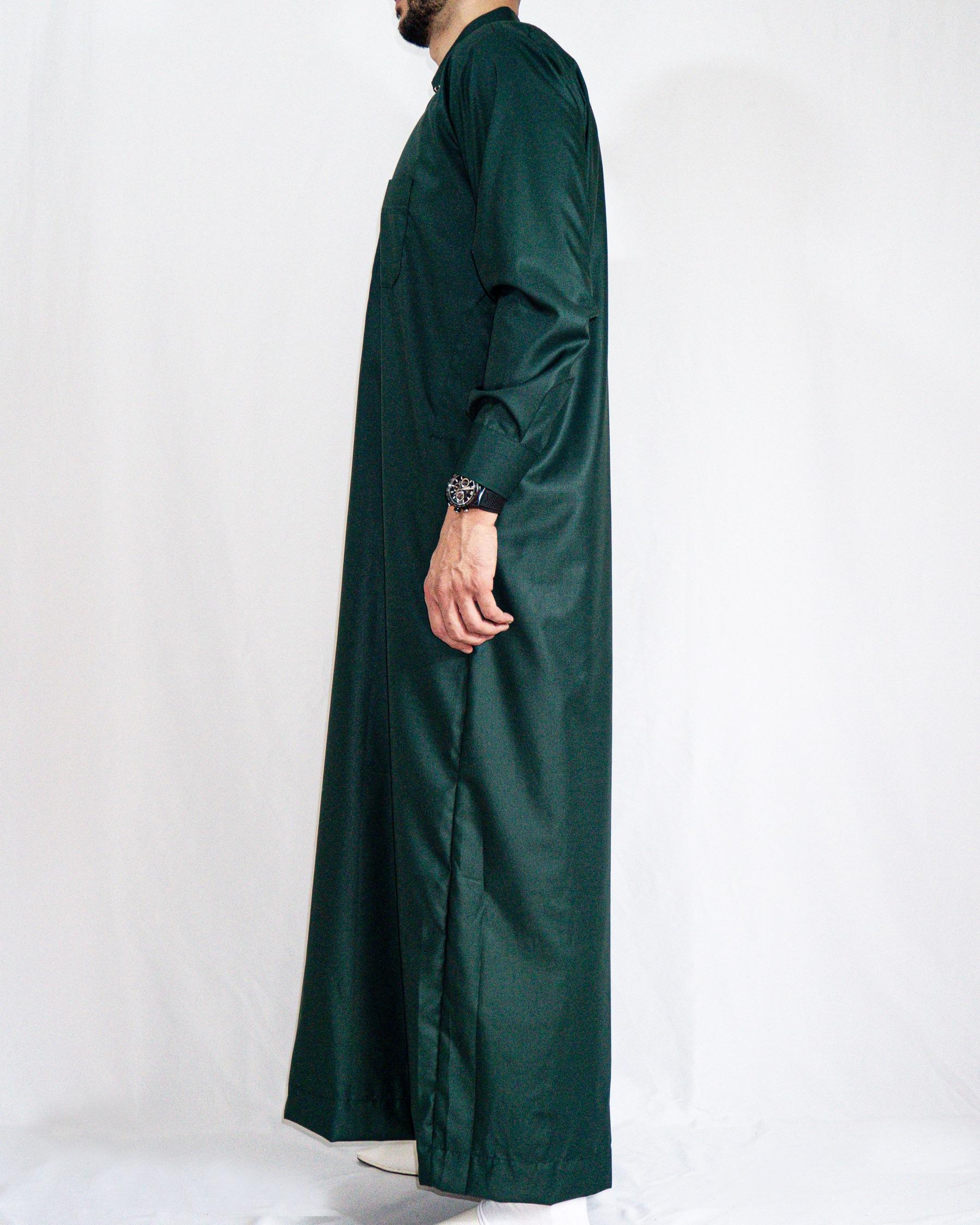 Qamis Qatari