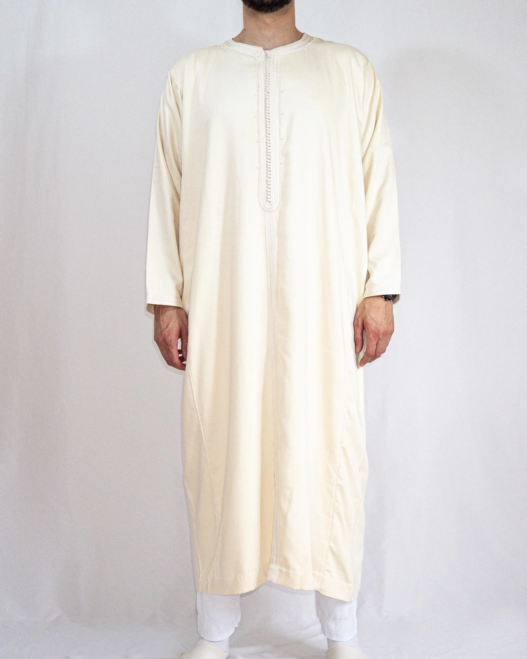 caftan crème avant