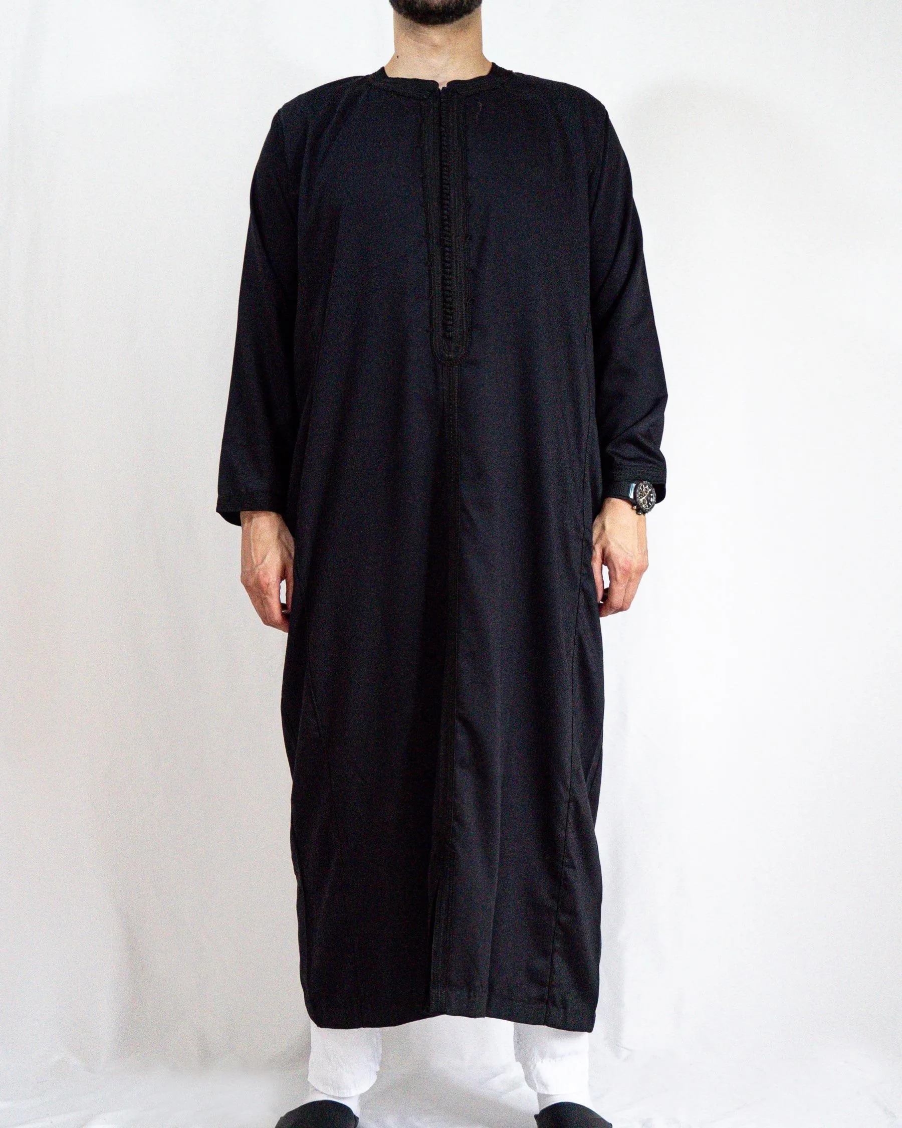 caftan noir avant