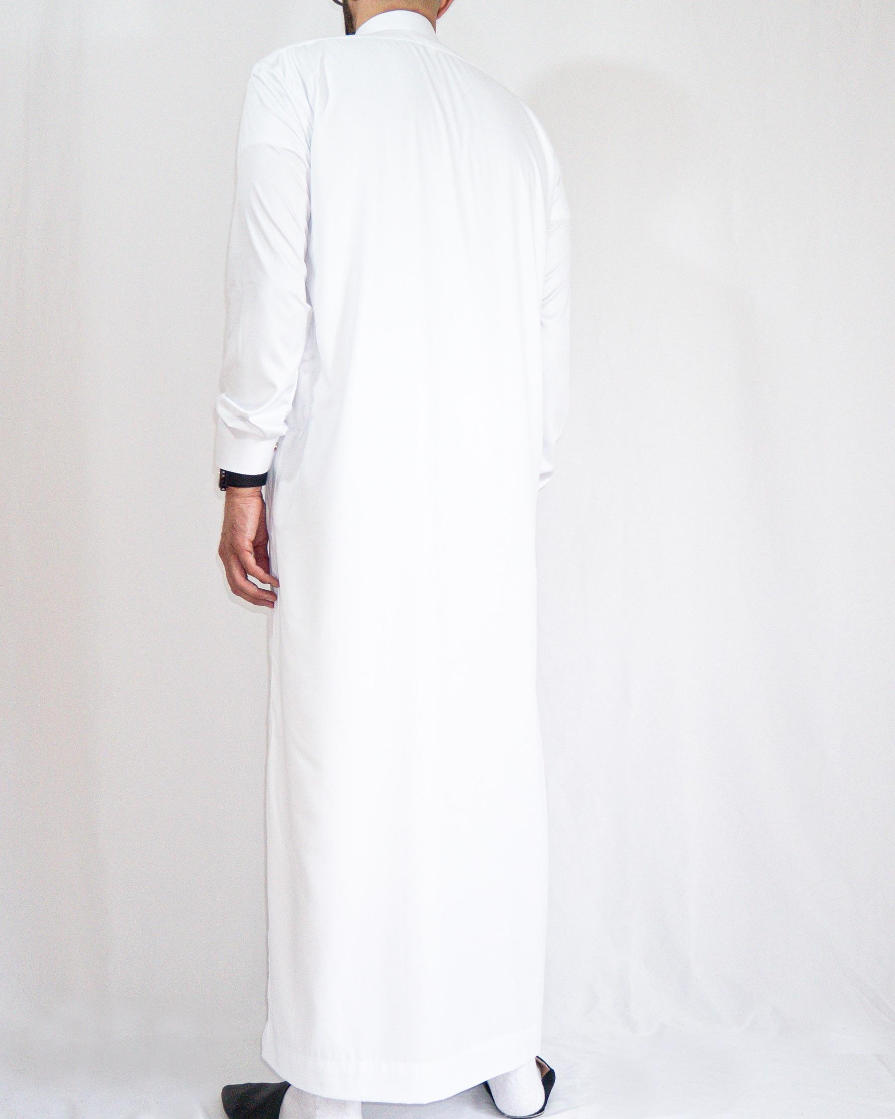 Qamis Saoudien