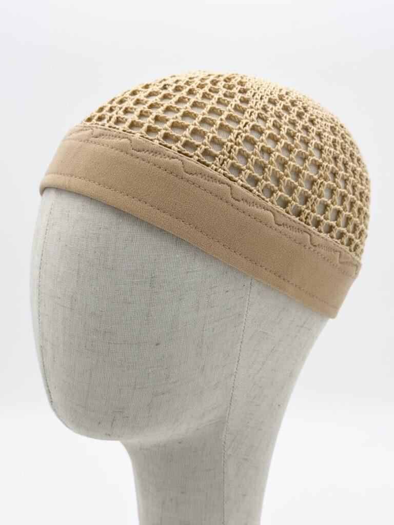 Chéchia Égyptienne Artisanale – Tricotée à la Main avec Élégance