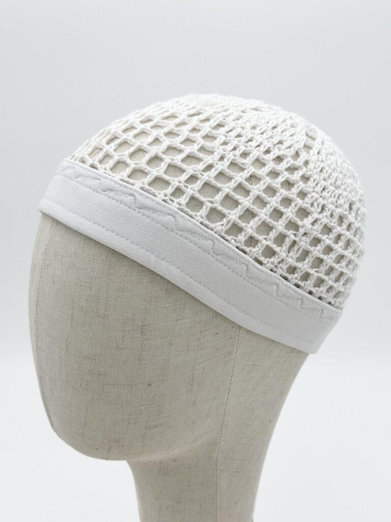 Chéchia Égyptienne Artisanale – Tricotée à la Main avec Élégance