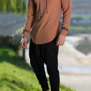 Sweat qabail etniz relief camel